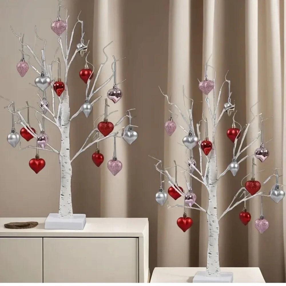 Heart Ornament Tree - Picture 1 of 2